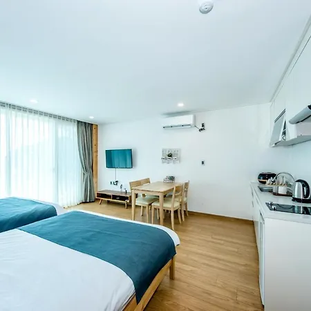Jeju Aurum Seogwipo Exterior photo